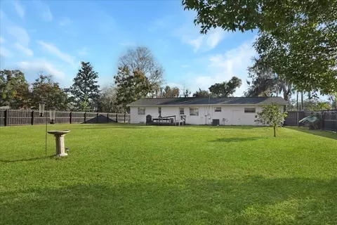 Exterior - 220 SE 28th Ave, Ocala, FL 34471 photo 7 of 9