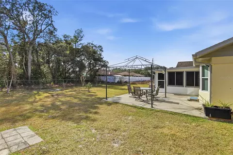 Exterior - 3940 SW 134th St, Ocala, FL 34473 photo 3 of 6