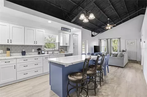 Kitchen - 4030 NE 140th Ct, Williston, FL 32696 photo 2 of 5