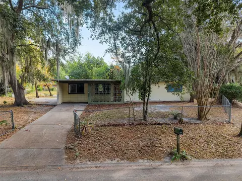 1919 NE 17th Dr, Gainesville, FL 32609