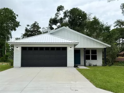 8507 SE 70th Ave, Trenton, FL 32693