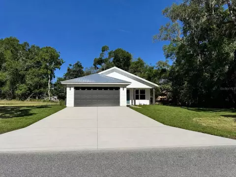 8507 SE 70th Ave, Trenton, FL 32693