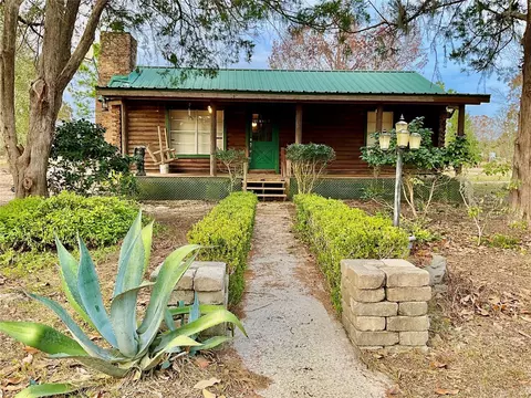 276 Melrose Landing Blvd, Hawthorne, FL 32640