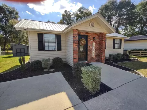 2407 Leigh Ter, Palatka, FL 32177