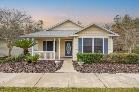 3832 NW 27th St, Gainesville, FL 32605