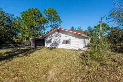 Exterior - 11216 NE 63rd Pl, Williston, FL 32696 photo 2 of 5
