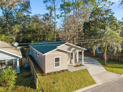View/Area - 2016 NE 3rd Ave, Gainesville, FL 32641 photo 2 of 7