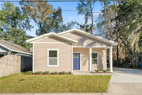 2016 NE 3rd Ave, Gainesville, FL 32641