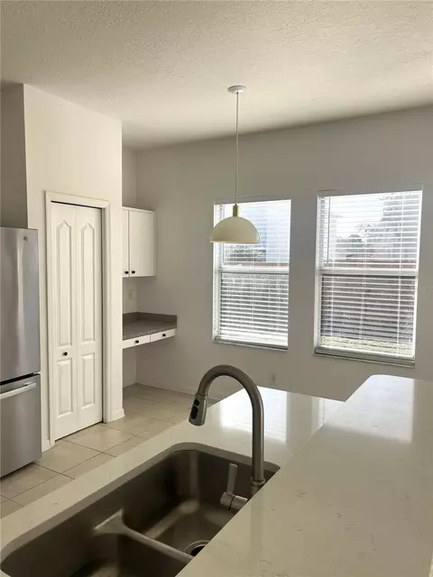 Kitchen - 13455 Silvercreek Dr, Riverview, FL 33579 photo 5 of 5