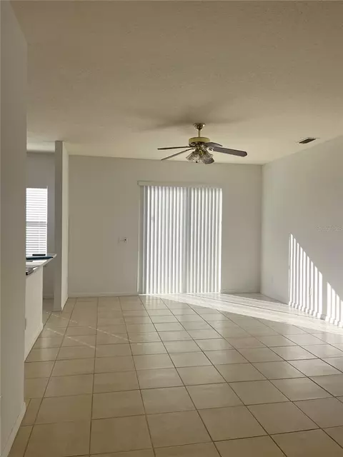 Living - 13455 Silvercreek Dr, Riverview, FL 33579 photo 2 of 4