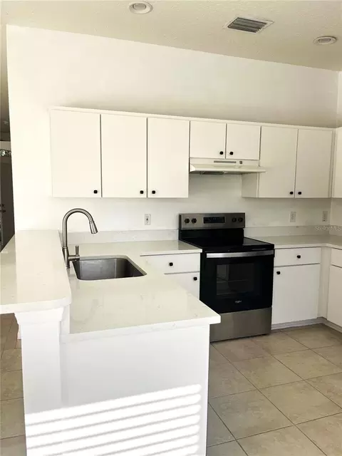Kitchen - 13455 Silvercreek Dr, Riverview, FL 33579 photo 1 of 5