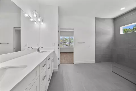 Bath - 1132 SW 67th Way, Gainesville, FL 32607 photo 1 of 3
