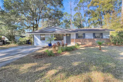 1618 NE 15th Ter, Gainesville, FL 32609
