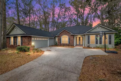 9802 SW 24th Rd, Gainesville, FL 32608