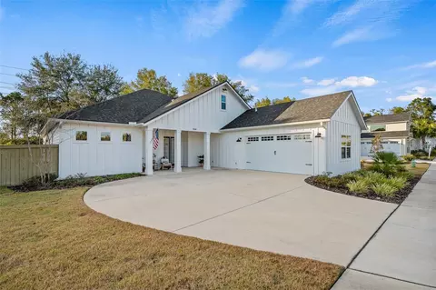 1068 SW 120th Dr, Gainesville, FL 32607