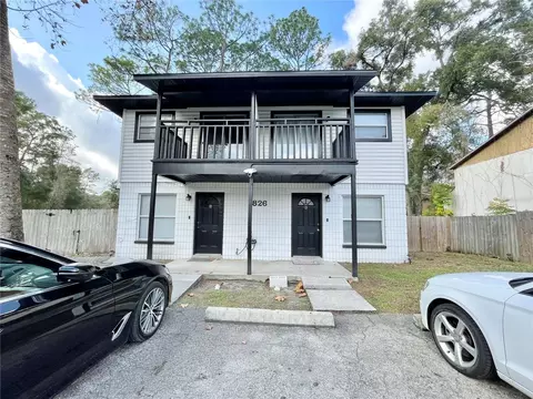 1826 SW 69th Ter #A & B, Gainesville, FL 32607