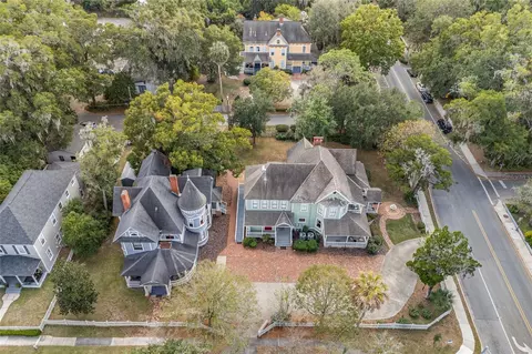 View/Area - 205 SE 7th St, Gainesville, FL 32601 photo 1 of 7