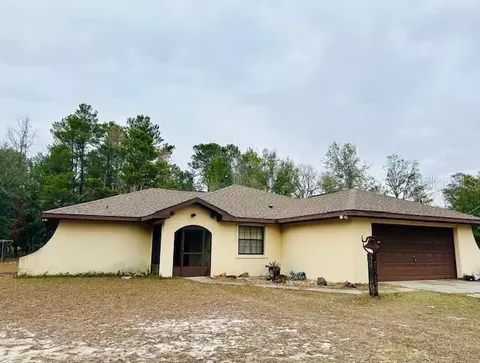 8341 W Oak St, Crystal River, FL 34428