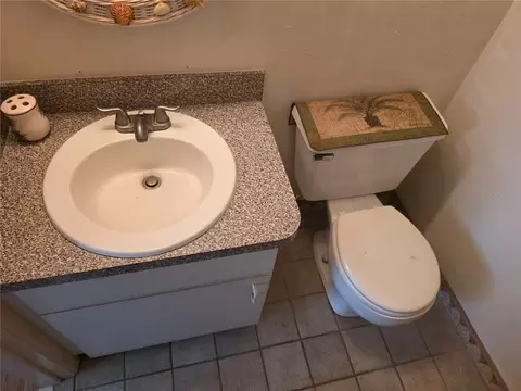 Bath - 1931 SW 73rd St, Gainesville, FL 32607 photo 5 of 5