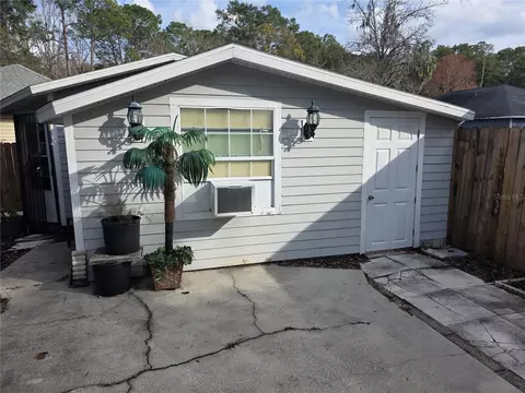 Exterior - 1931 SW 73rd St, Gainesville, FL 32607 photo 3 of 7