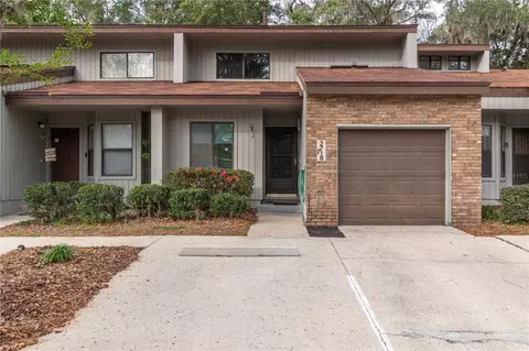 2718 NW 39th Dr, Gainesville, FL 32606