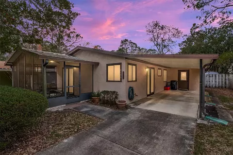 8646 NW 42nd St, Gainesville, FL 32653