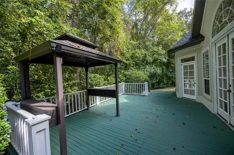 Exterior - 4509 NW 53rd St, Gainesville, FL 32606 photo 8 of 10