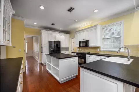 Kitchen - 4509 NW 53rd St, Gainesville, FL 32606 photo 3 of 11