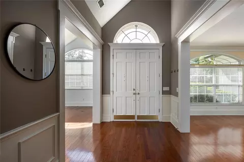 Entry Way - 4509 NW 53rd St, Gainesville, FL 32606 photo 3 of 4