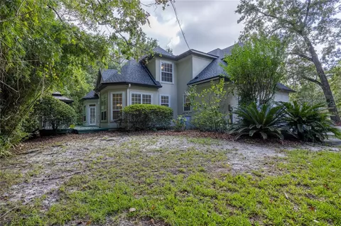 Exterior - 4509 NW 53rd St, Gainesville, FL 32606 photo 7 of 10