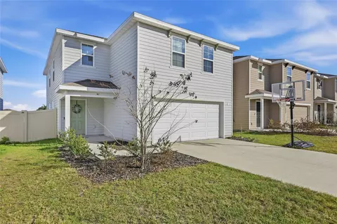 24706 NW 11th Pl, Newberry, FL 32669