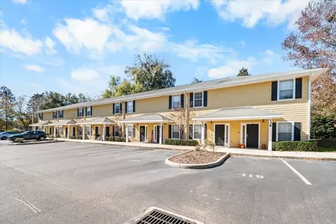 2945 SW 35th Pl #137, Gainesville, FL 32608