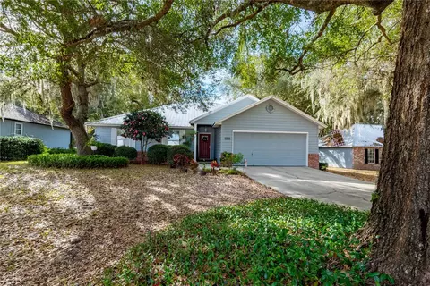 6607 Woodland Dr, Keystone Heights, FL 32656