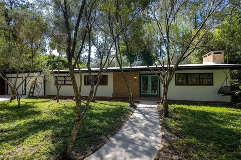 415 NW 32nd St, Gainesville, FL 32607
