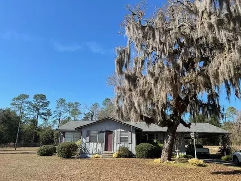7880 NE 15 St, Trenton, FL 32693