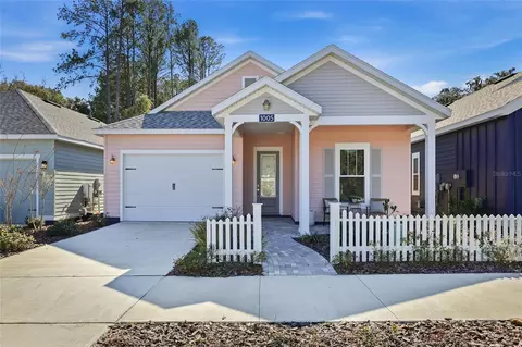 1005 NW 132nd Blvd, Newberry, FL 32669