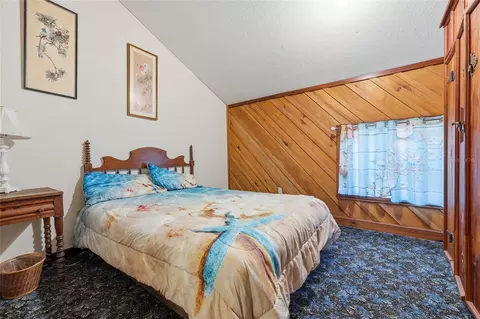 Bedroom - 317 Cedar St NE, Steinhatchee, FL 32359 photo 3 of 4