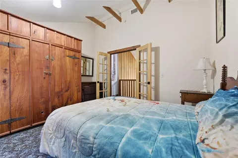 Bedroom - 317 Cedar St NE, Steinhatchee, FL 32359 photo 4 of 4