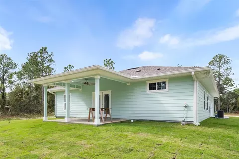 Exterior - 1471 NE 153rd Ave, Williston, FL 32696 photo 7 of 17