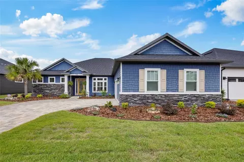 1084 NW 134th Way, Newberry, FL 32669