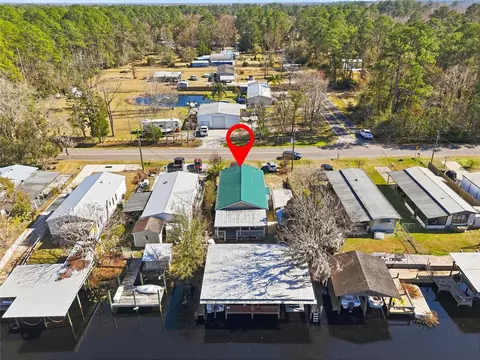 123 Walt Ln, Satsuma, FL 32189