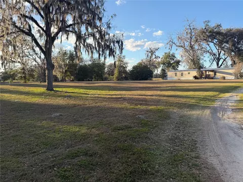20638 SW 38th Ave, Newberry, FL 32669