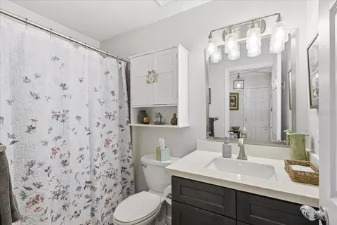 Bath - 11 Old Mill Dr #9C, Cedar Key, FL 32625 photo 1 of 2