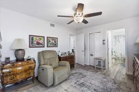 Bedroom - 11 Old Mill Dr #9C, Cedar Key, FL 32625 photo 4 of 4