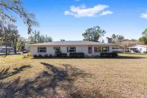 3010 NE 98th Ln, Anthony, FL 32617