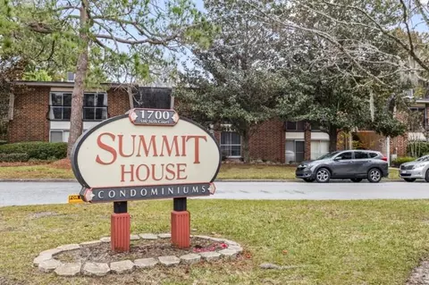 1700 SW 16th Ct #P24, Gainesville, FL 32608