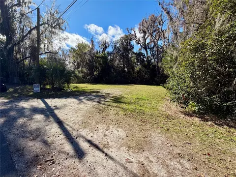 104 SW 23rd St, Gainesville, FL 32607