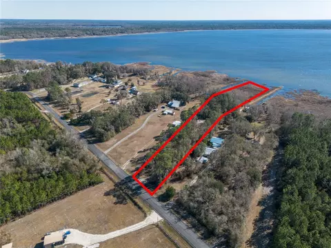155 Th Way, Starke, FL 32091