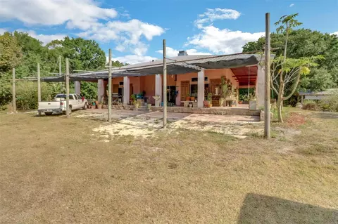 Exterior - 1000 Rabbit Run Rd, Naples, FL 34120 photo 8 of 10