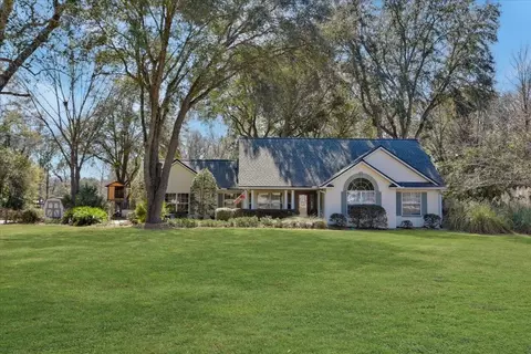 422 SW Magnolia Ln, Fort White, FL 32038